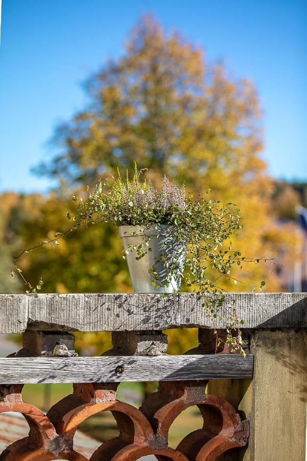 Hotell Station Skinnskatteberg エクステリア 写真