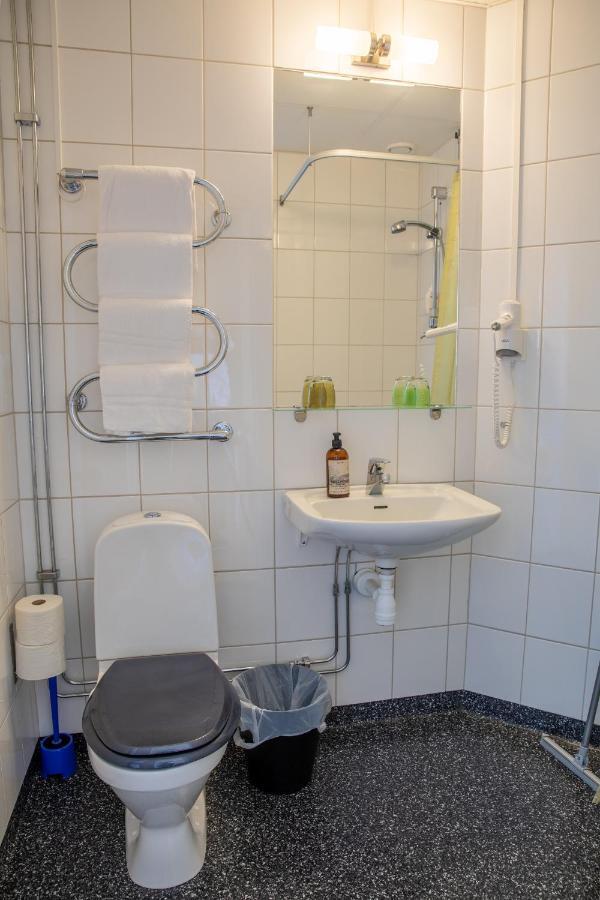 Hotell Station Skinnskatteberg エクステリア 写真